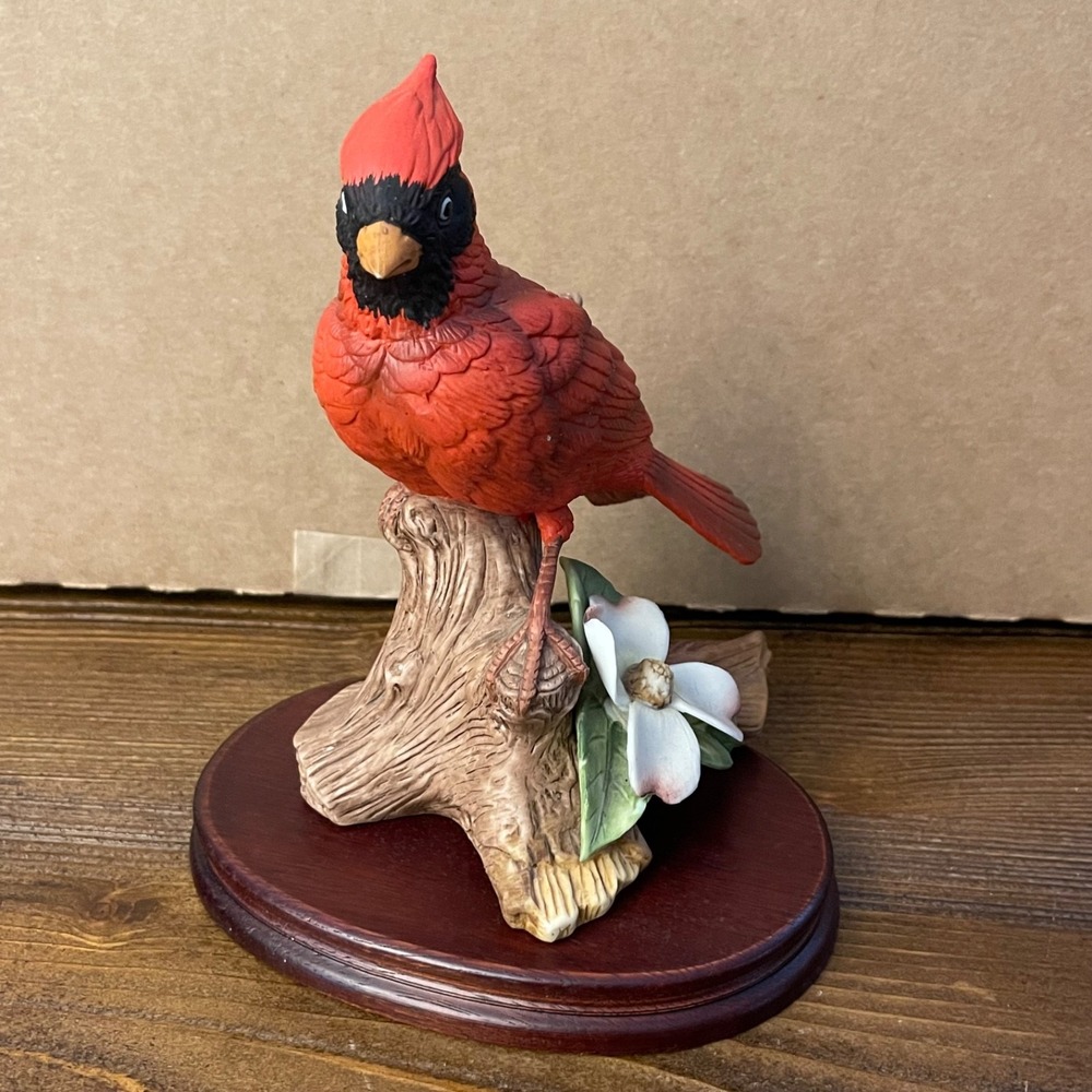 Vintage Andrea by Sadek Cardinal Figurine 9973 Japan Dogwood Flower Wood Base